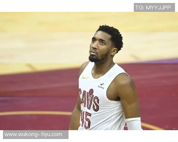 米切尔回应下半场零分表现称双腿沉重并无大碍