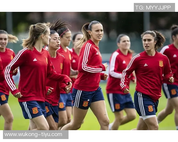 西班牙女足核心邦马蒂腓骨骨折将缺阵五个月影响球队战力