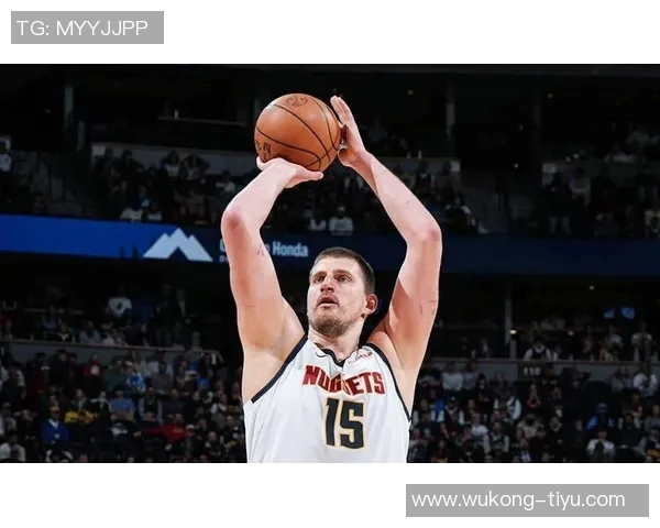 约基奇半场狂砍19分7篮板4助攻2抢断展现恐怖效率